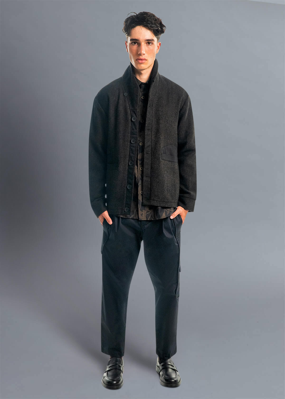 560 Cardi Black Coffee