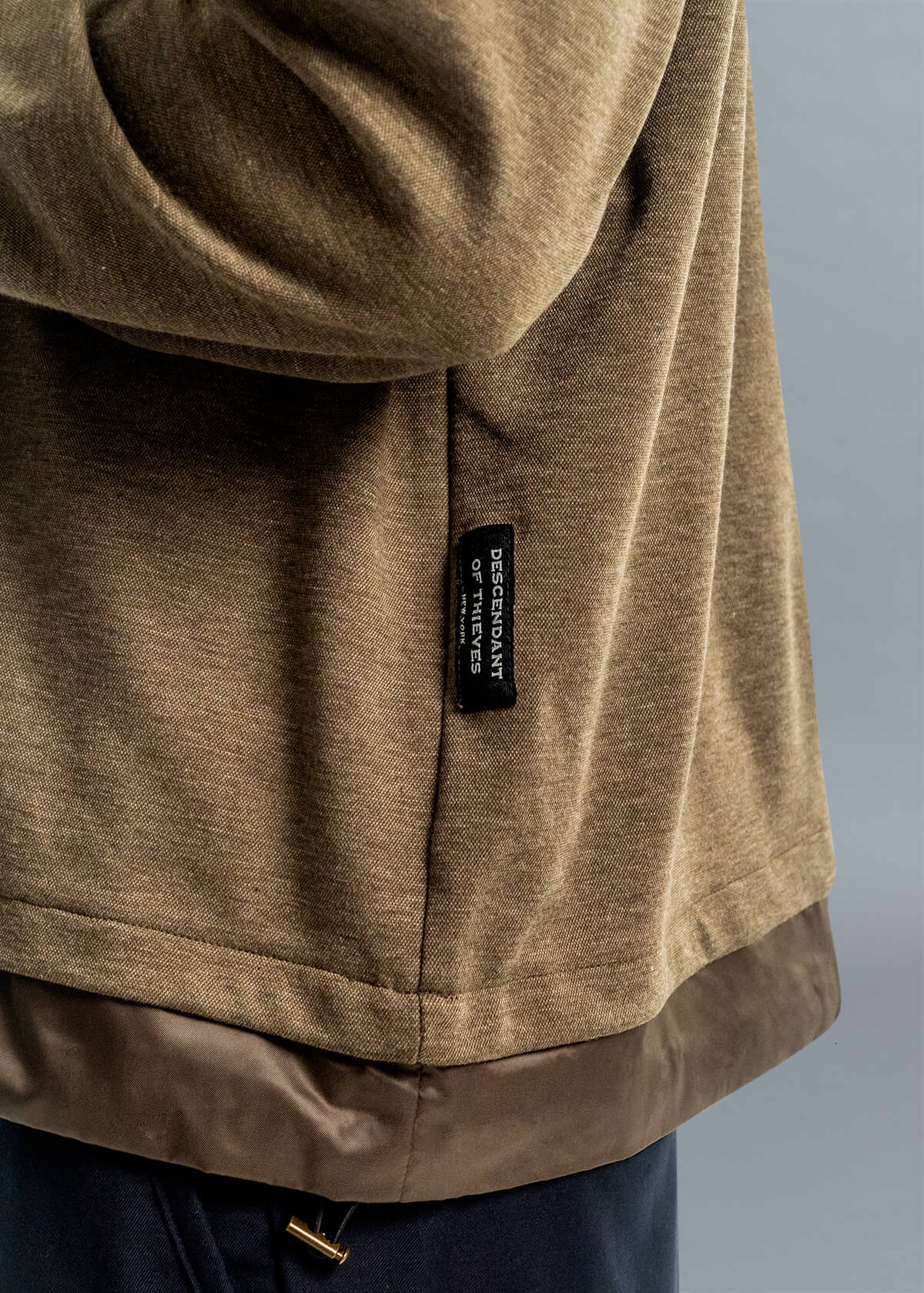 Bomba Green Hem Pull