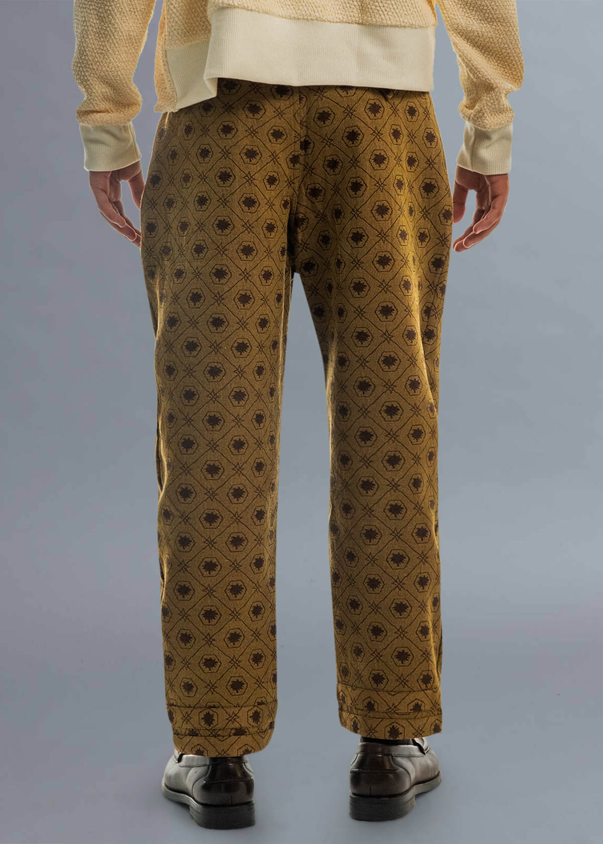 Dot Motif: Raven Fit