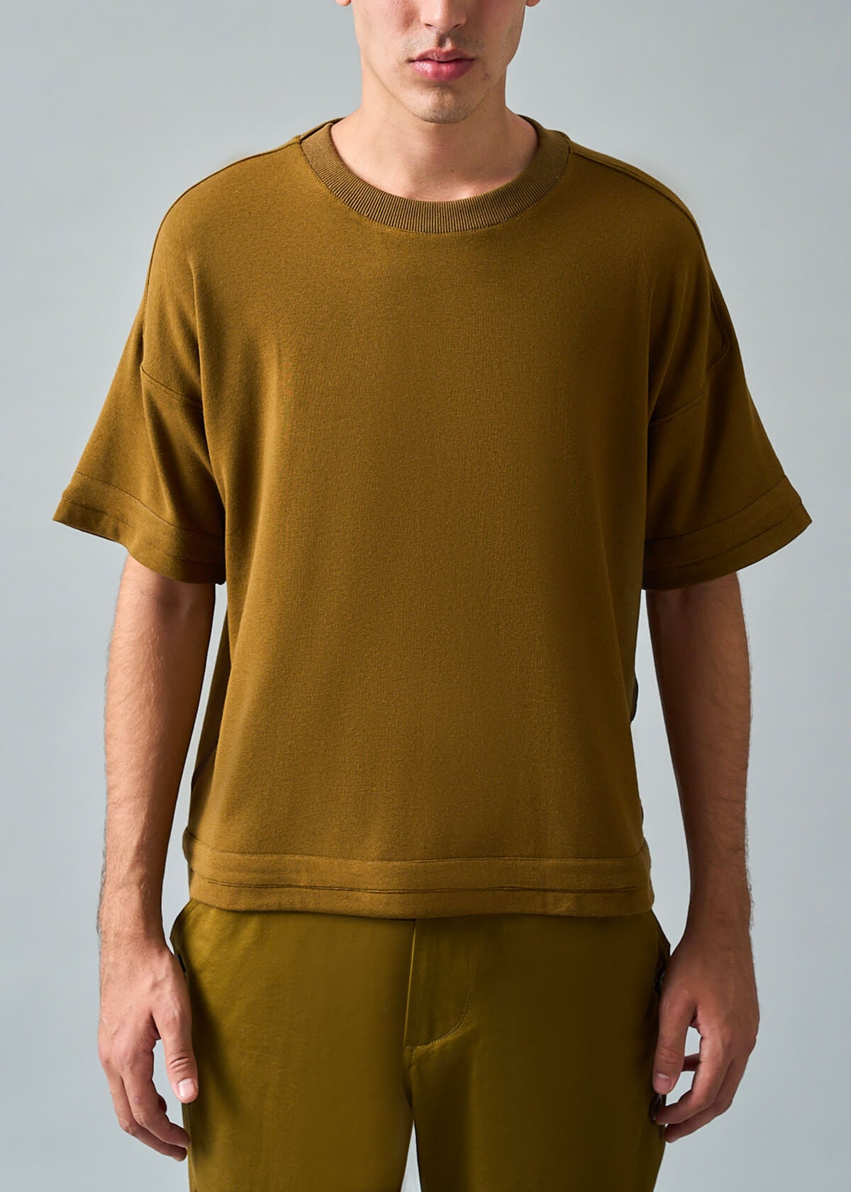 Framed Luxe Tee Gold