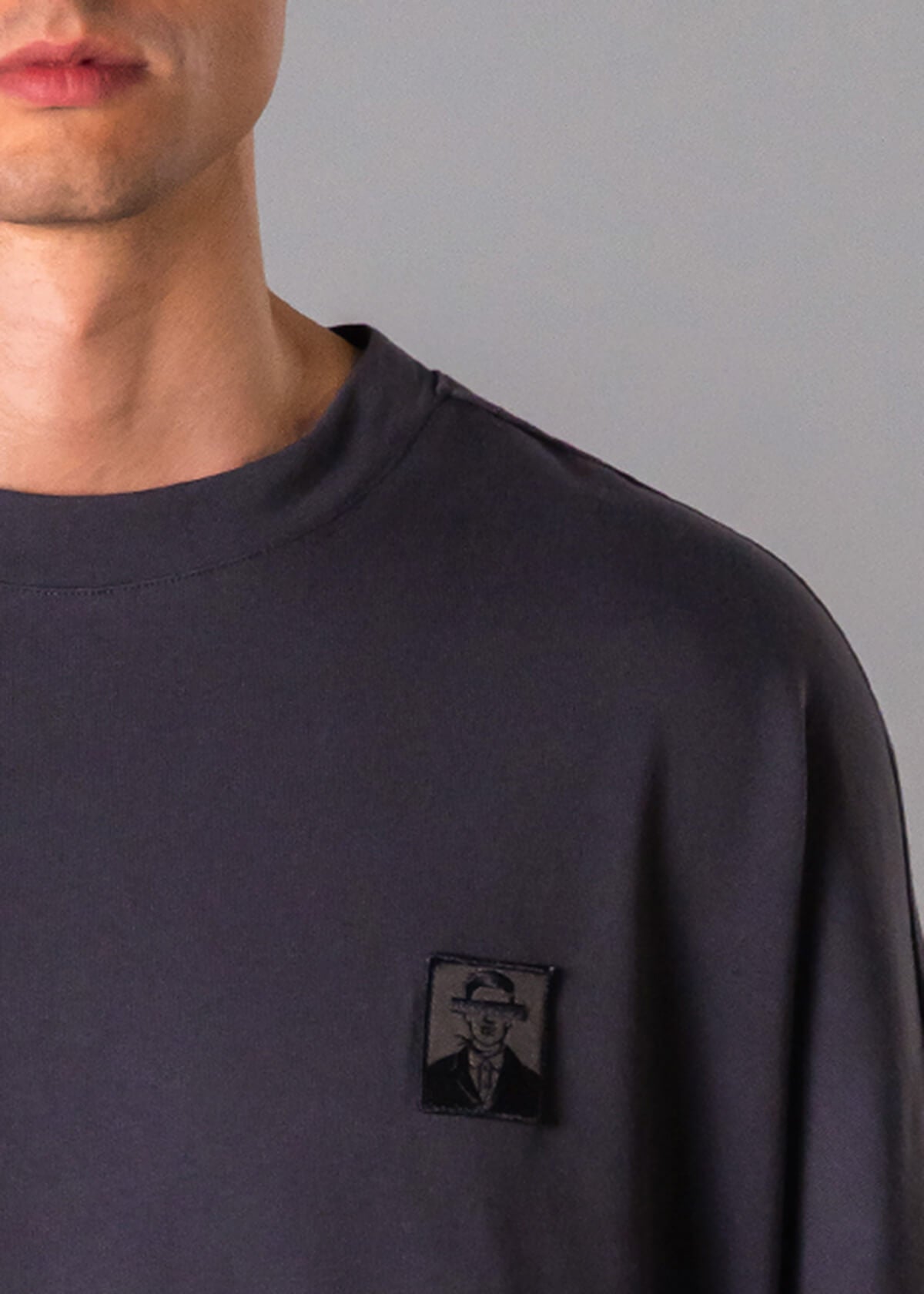 320g Heavy Tee Slate