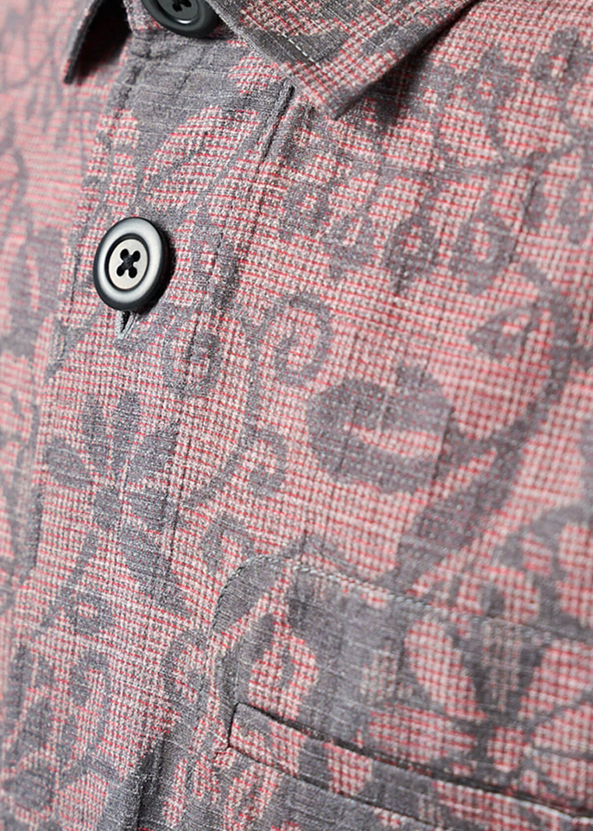 Pose Off Print Shirt